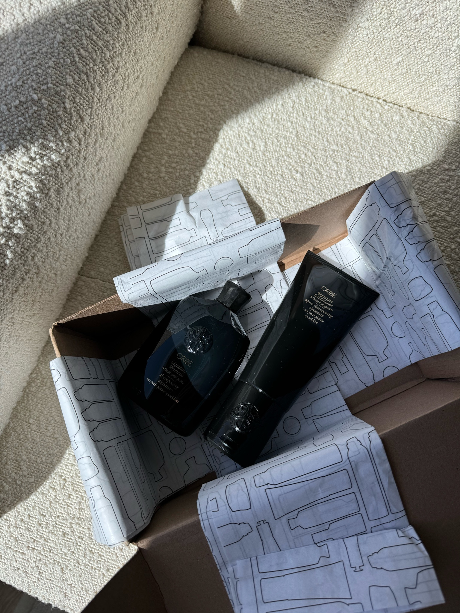 Signature Conditioner and Signature Shampoo - Oribe Hair Care 🛁🖤

#LTKHair  
 
#LTKHairCare  
#LTKStyling  
#HairGoals  
#HairCareRoutine  
#HairInspo  
#HealthyHair  
#HairCareEssentials  
#HairProducts  
#HairTips  
#BeautyBlogger  
#HairCareFavorites  
#HairRoutine  
#HairLove  
#LTKHair  
  
#LTKHairCare  
#LTKStyling  
#Oribe  
#OribeObsessed  
#OribeHair  
#OribeProducts  
#LuxuryHairCare  
#HairGoals  
#HairCareRoutine  
#HealthyHair  
#HairInspo  
#HairCareFavorites  
#HairProducts  


#LTKBeauty #LTKBeauty #LTKBeauty