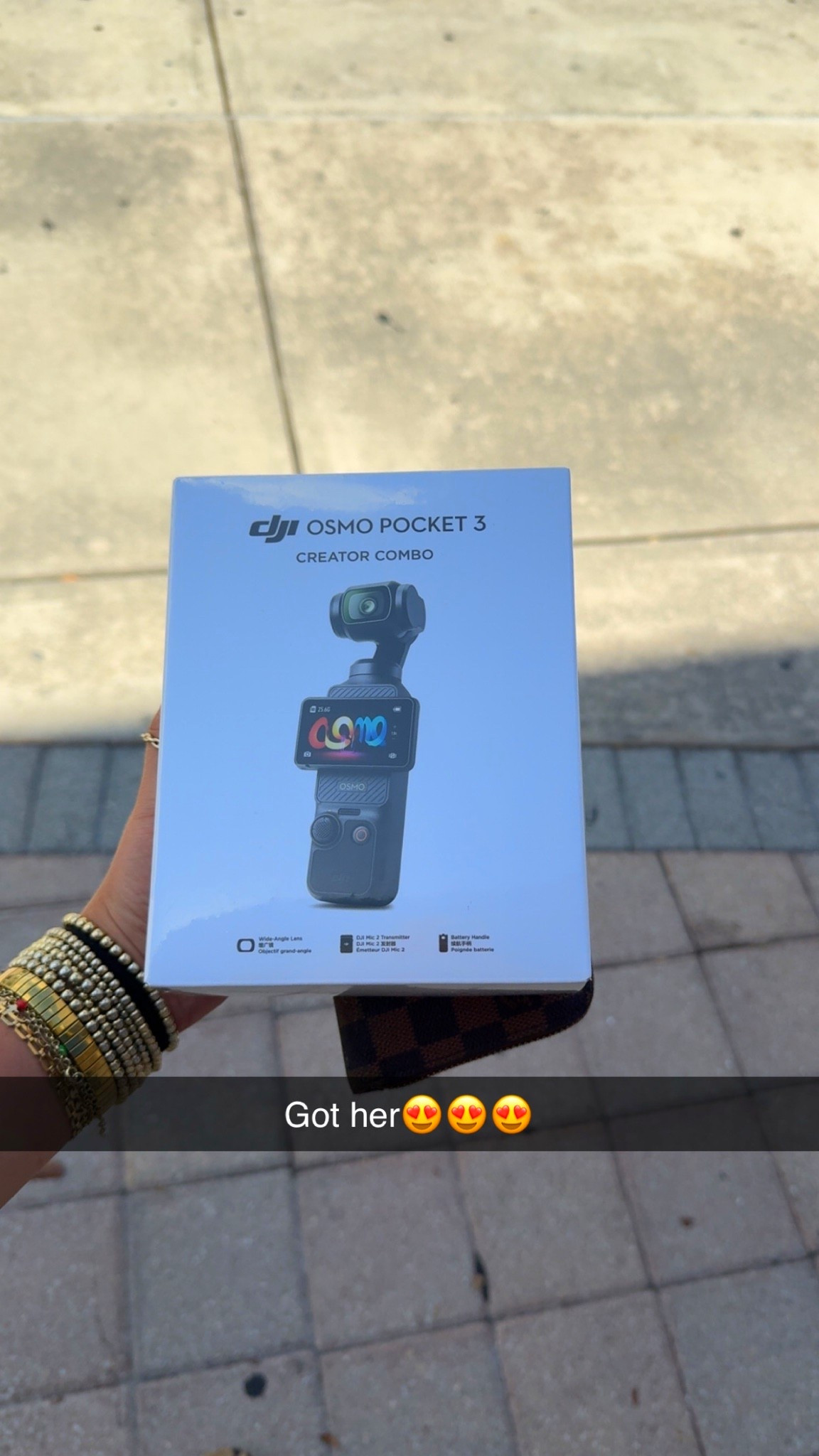 New vlogging camera📸

#LTKdayinmylife #LTKvlog #LTKTravel