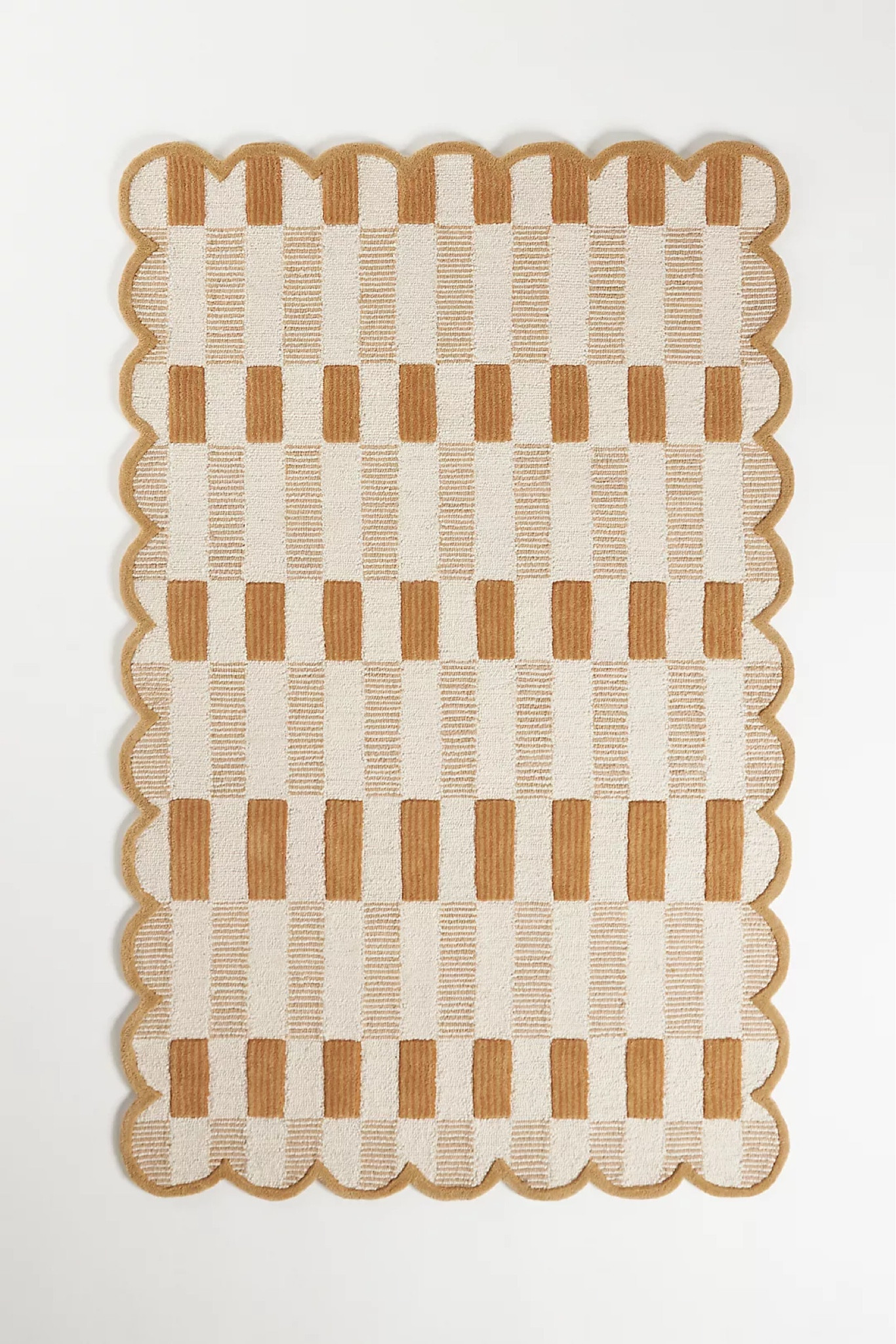 Neutral area rug 
Area rug 
Woven rug 
Beige rug
Scallop rug 


#LTKhome