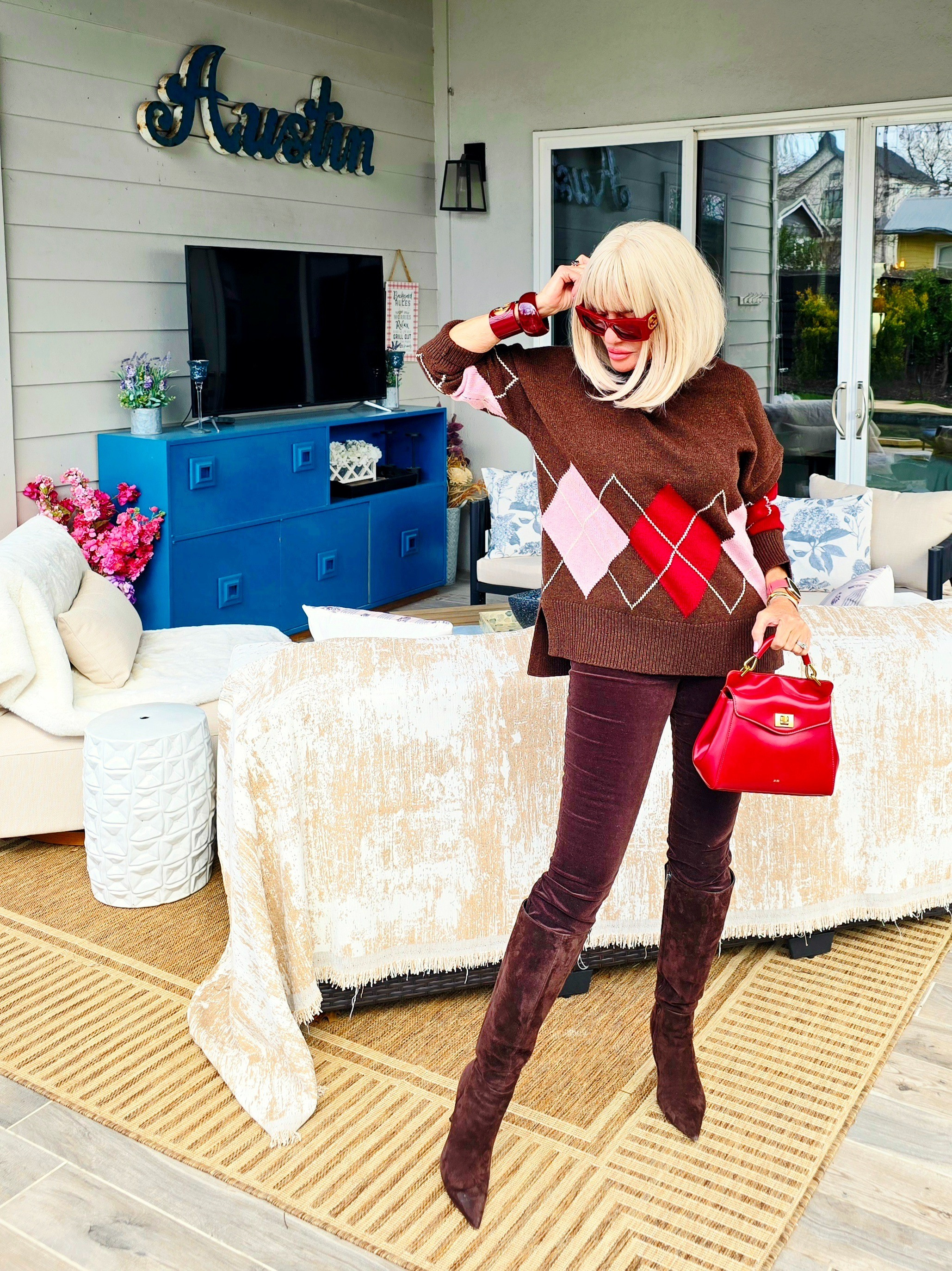 Boden SweaterL'agence JeansSchutz BootsGucci Cuff & Sunnies

#LTKootd #LTKSeasonal #LTKOver40