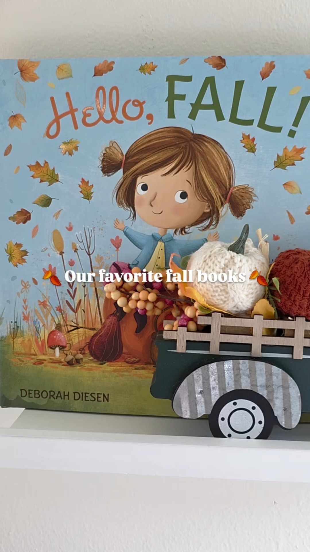 Nothing says fall like pumpkins, blankets, and a good book 🍂🎃📖 

#FallFavorites #ReadingTogether #kidsbooks #childrensbookshelf #autumn #readmorebooks #readingtime #readingwithchildren #fallbooks #fallbookstagram #momlifeisthebestlife #momlifebelike