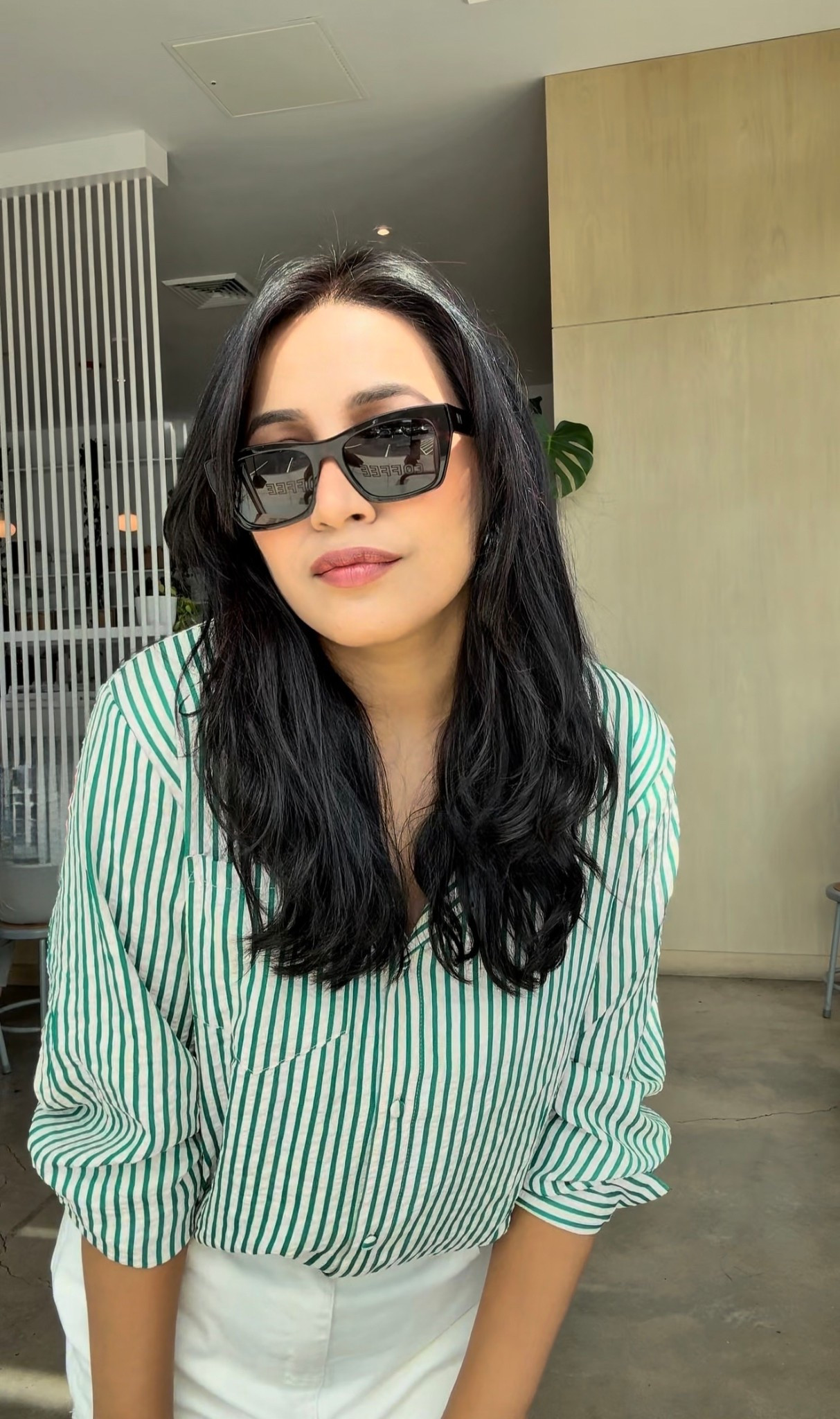 Perfect go to luxury sunglasses from Anea Hills #womenssunglasses #trendingsunglasses #womenssunnies #luxurysunglasses 