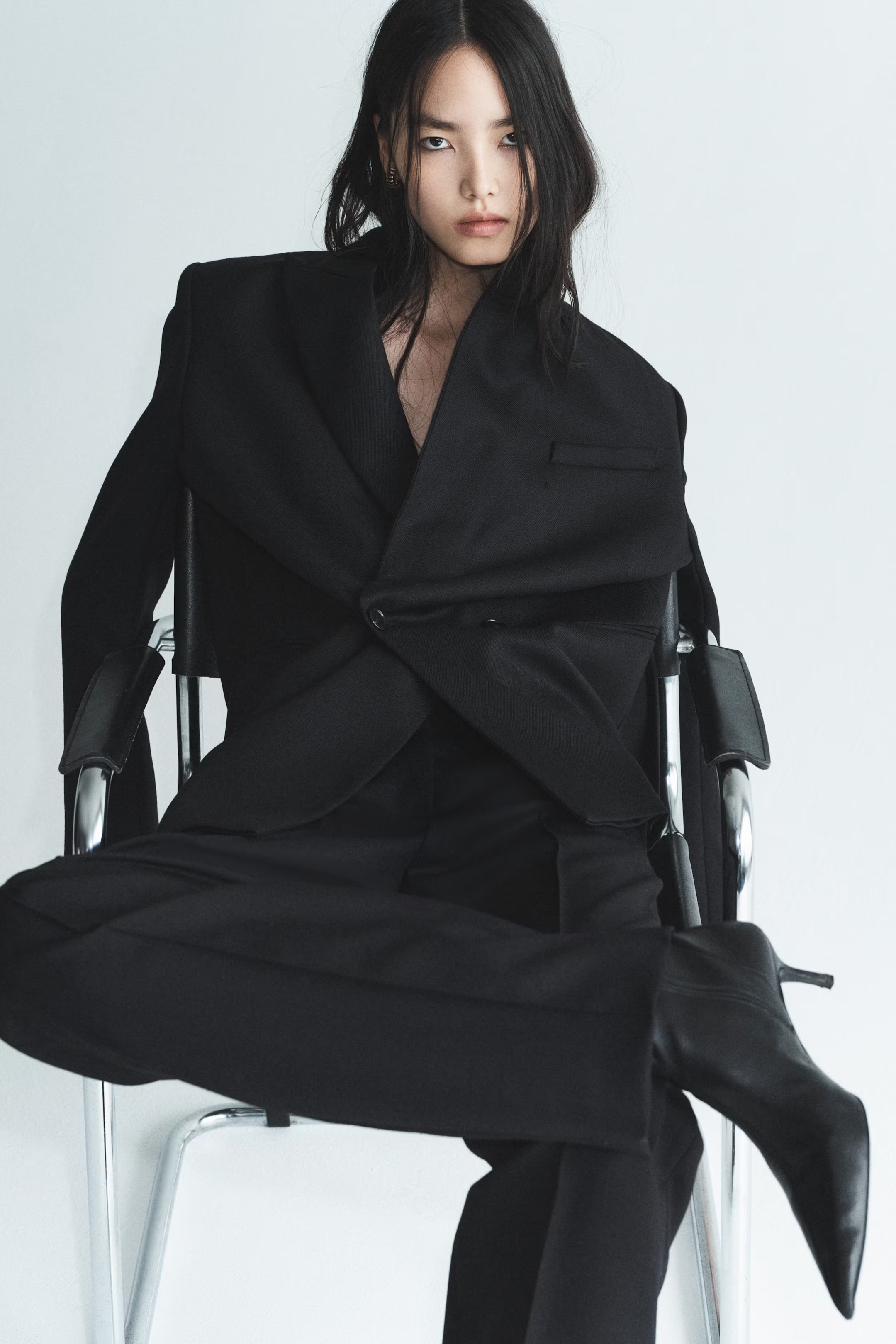 Double-breasted wool blazer | H&M (UK, MY, IN, SG, PH, TW, HK)