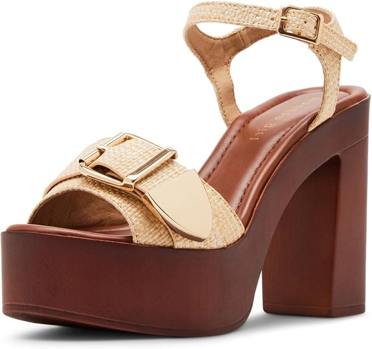 Madden Girl Women's Vivv Heeled Sandal | Amazon (US)
