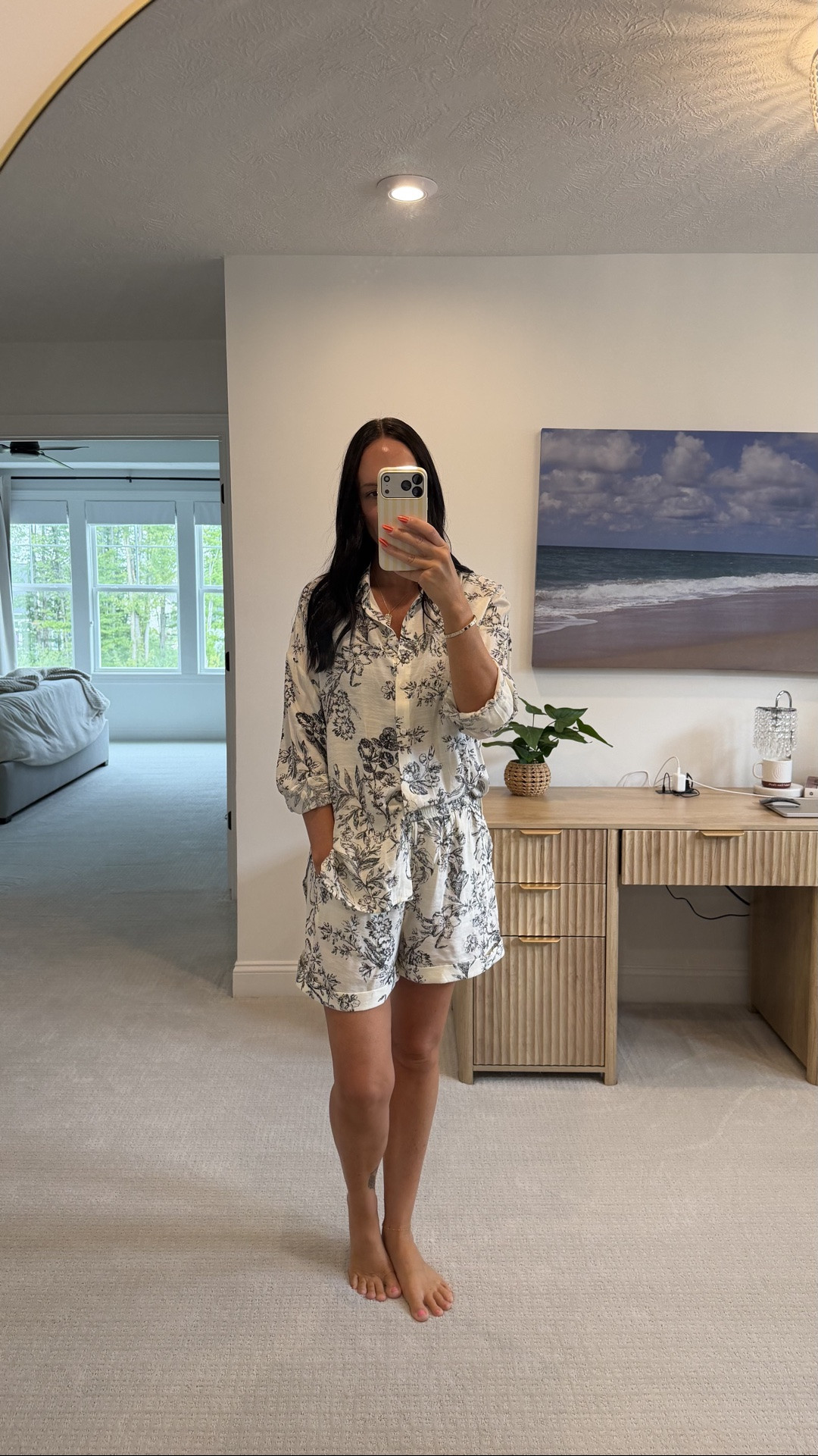 Currently obsessed with a good matching set 🙌🏼 

This 3 piece set from @Commense  makes looking put together SO easy. Cute, comfy & effortless, exactly my vibe. 🤎 Wearing a medium!

#commense #over40style #momstyle #ootdinspo #matchingset