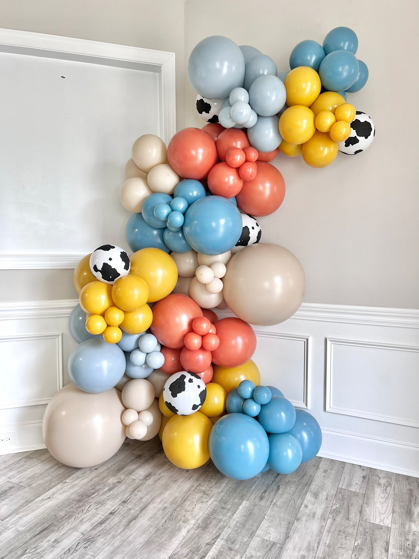 Toddler's Story DIY Balloon Garland Kit | Second Birthday Party | | Etsy (US)