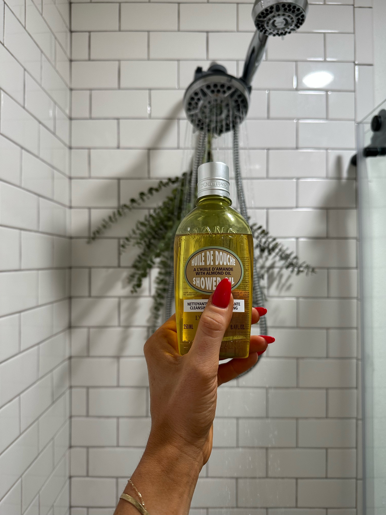 um OMG?? this is the perfect dry skin remedy & smells like almonds and loheart

#LTKSeasonal #LTKBeauty