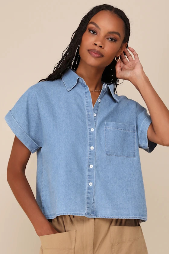 Everyday Attitude Blue Chambray Short Sleeve Button-Up Top | Lulus