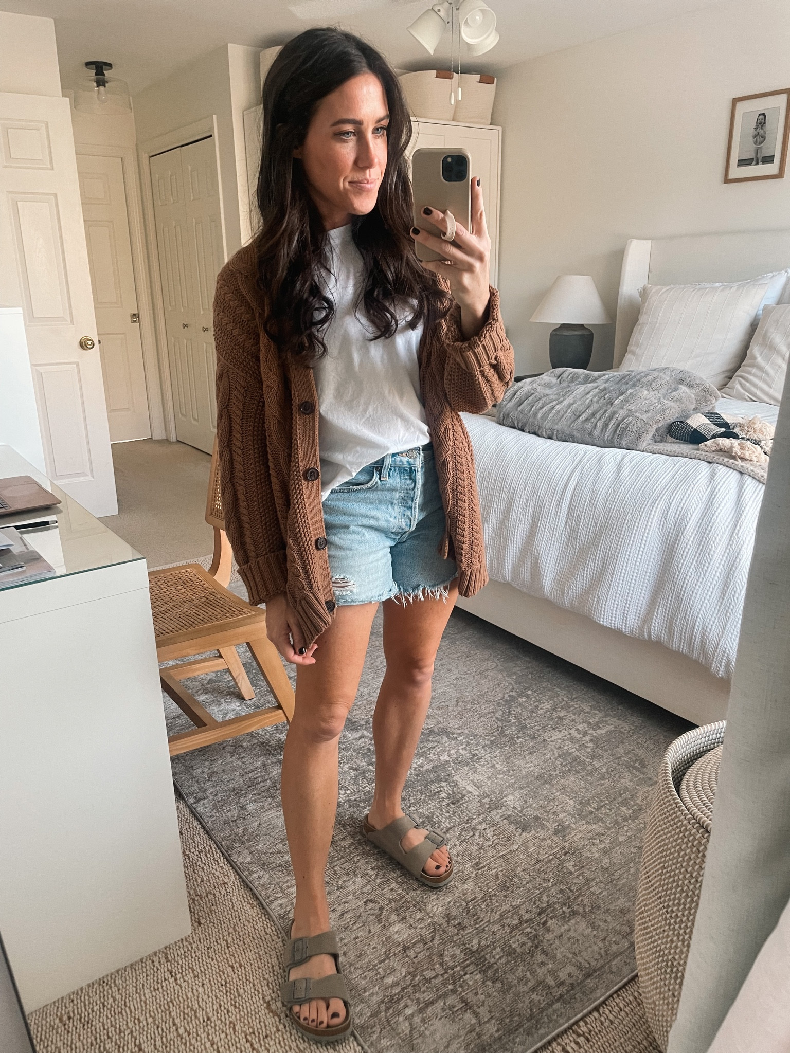 10.2.23
Jenni Kayne cardi-XS
Agolde shorts-25

#LTKSeasonal #LTKstyletip