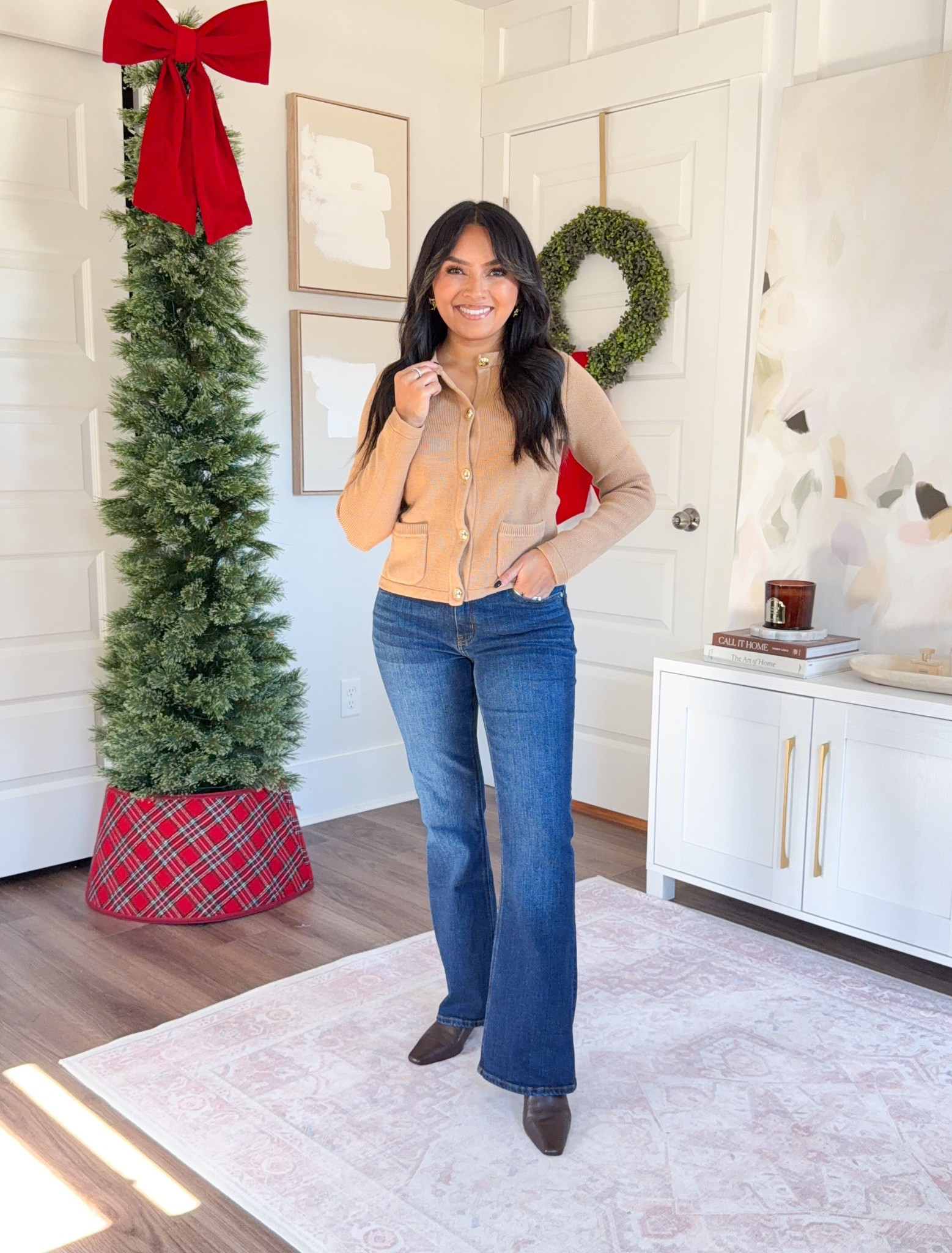 Camel sweater size xs TTS
Midnight blue flarejeans size 26, 30” inseam TTS
Brown belt size 27-31”
Brown leather boots size 5.5 TTS


#LTKPetite #LTKFindsUnder100 #LTKGiftGuide