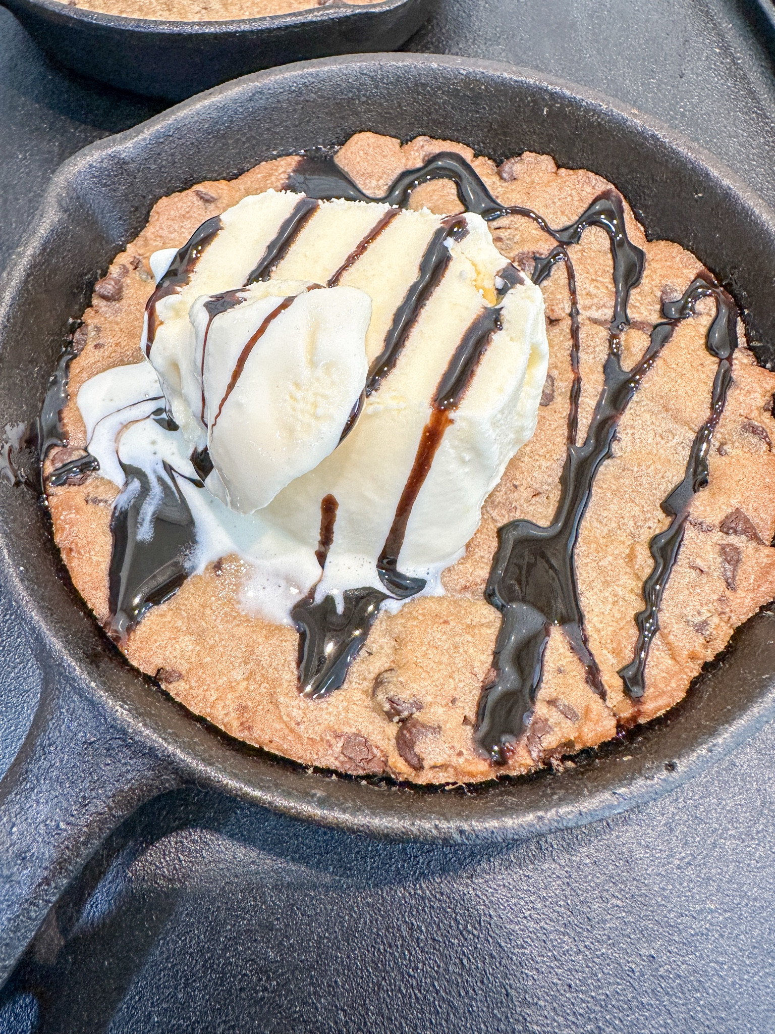 Pizookies at Home. These skillets make it easy. #baking #castironskillets #skillets #chocolatechipcookies #cookiesandicecream #cookies #Icecream 

#LTKHome