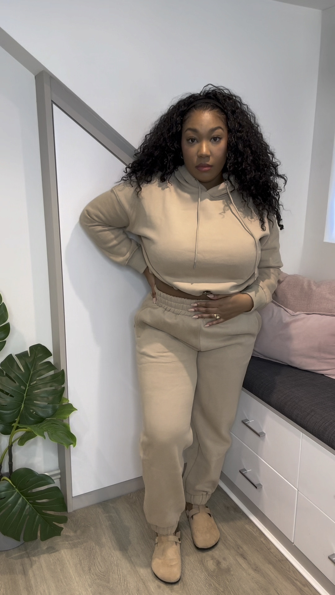 Aritzia inspired sweatsuit from Amazon




#LTKplussize #LTKmidsize #LTKSeasonal