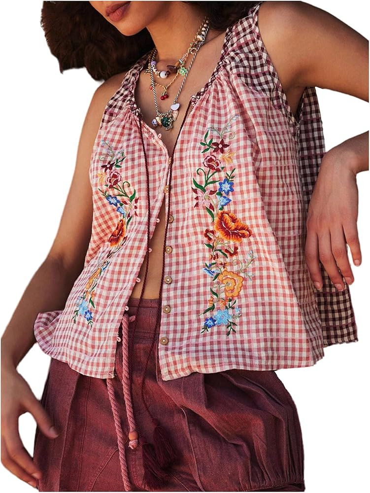 GORGLITTER Women's Floral Embroidered Tops Y2K Sleeveless Scoop Neck Button Down Tank Top | Amazon (US)