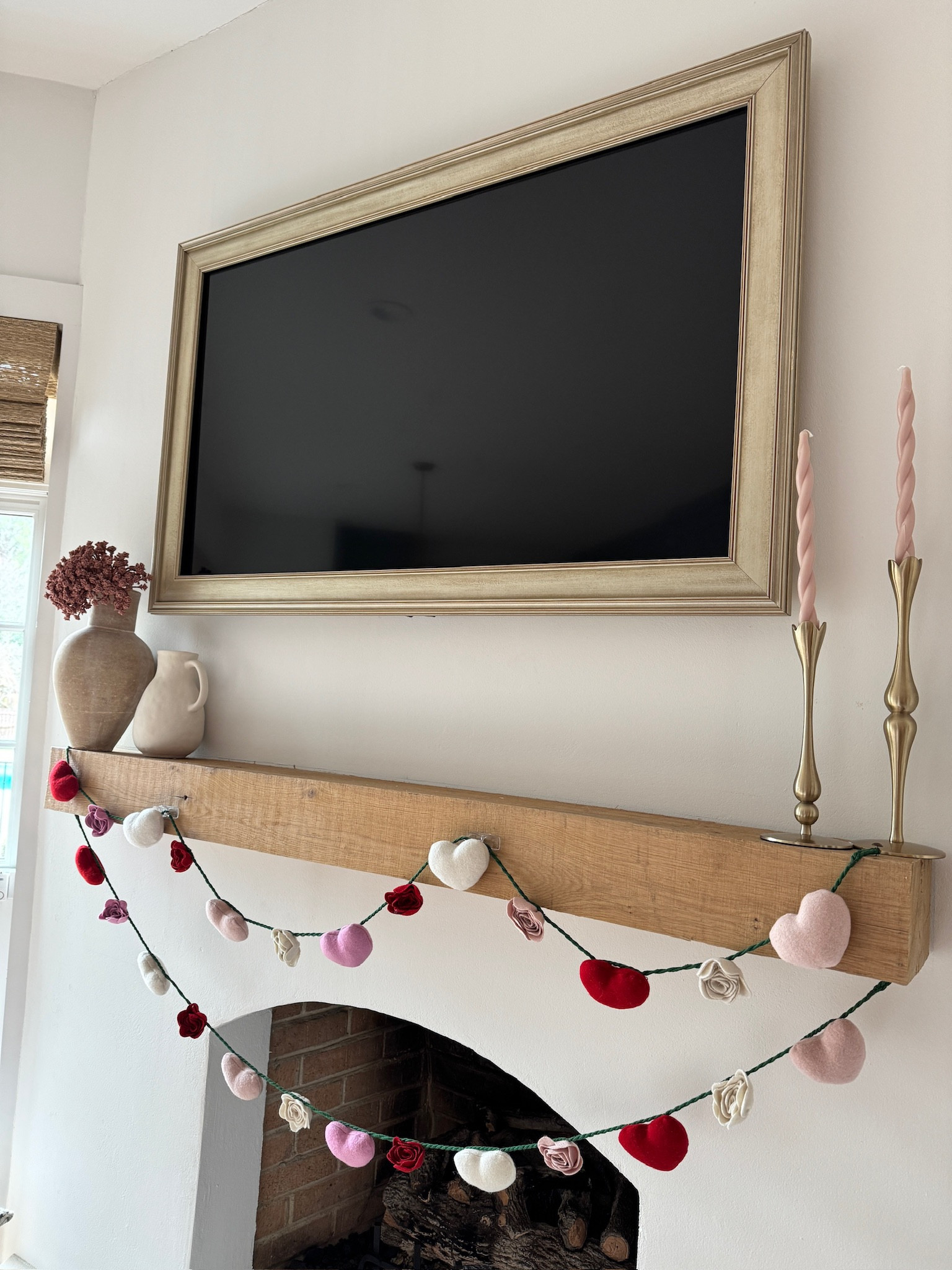 Got this cute little Valentine’s garland at Target! 😍

Loverly Grey, home decor, Valentine’s Day decor, home finds 

#LTKHome