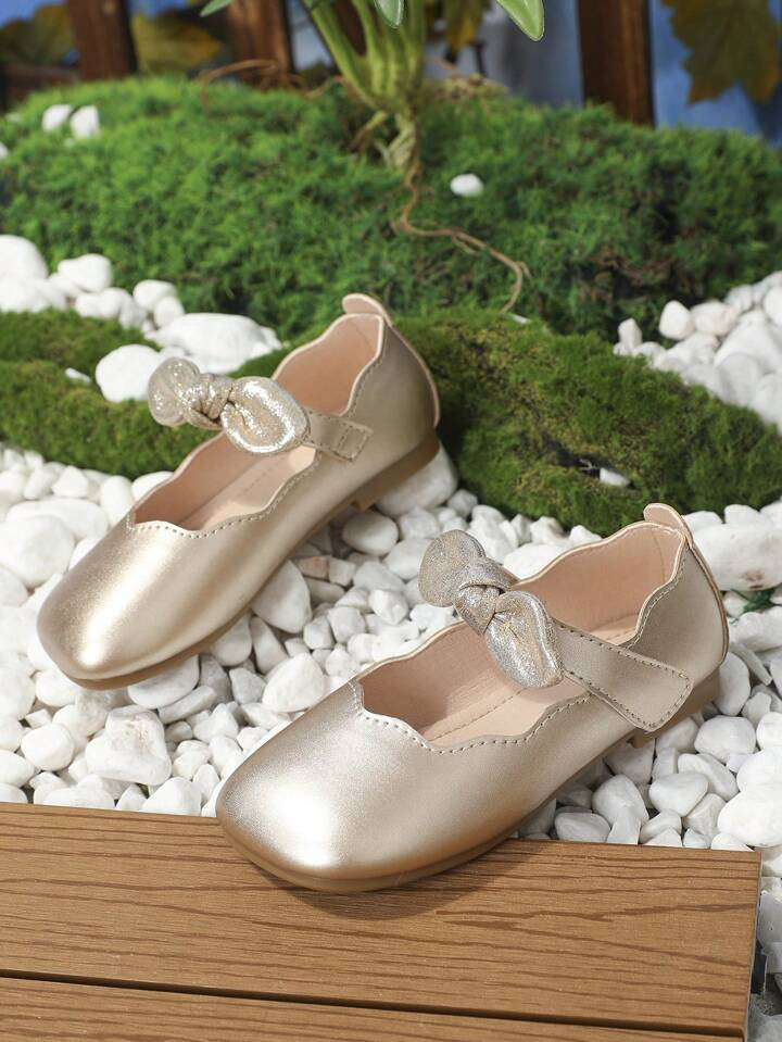 Girls Bow Decor Scallop Trim Square Toe Party Mary Jane Flats For Outdoor | SHEIN
