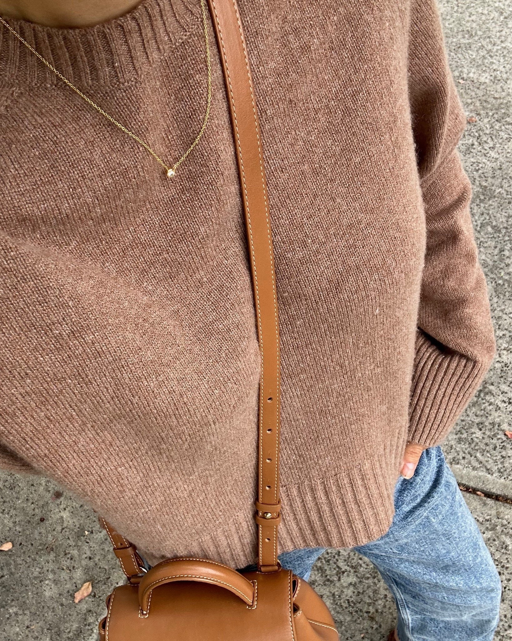 Up to 30% off sweaters & more for everlane’s fall essentials event 

Wearing the cashmere boxy crew - still a favorite sweater years later! A perfect box cut. Color is no longer available. Wearing xs 

Sadie necklace — from my jewelry line! 30% off this weekend, also comes in silver


#LTKSeasonal #LTKSaleAlert