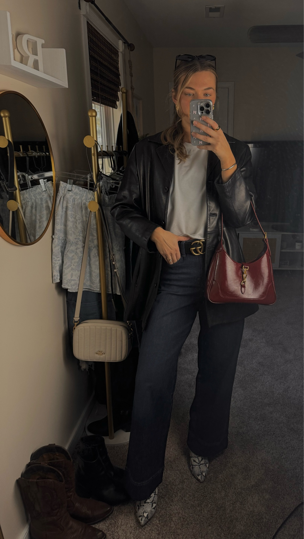 valentine’s day date night outfit 

#LTKStyleTip #LTKSeasonal #LTKBeauty