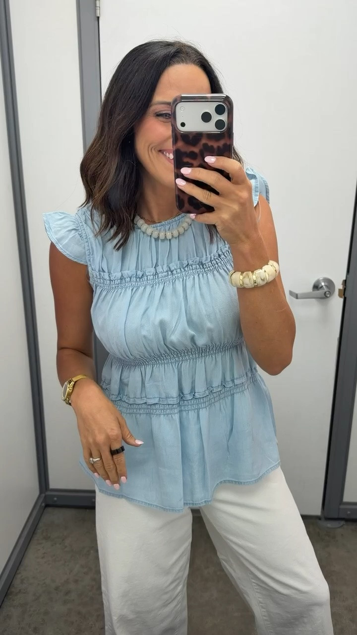 This Walmart top gives boutique vibes without the boutique price tag 💙☁️ the prettiest lightweight denim look for summer! Wearing an xs ✨ #walmartfashion #walmartfinds #summerstyle #affordablefashion #denimtop #everydaystyle #casualoutfit #summeroutfit