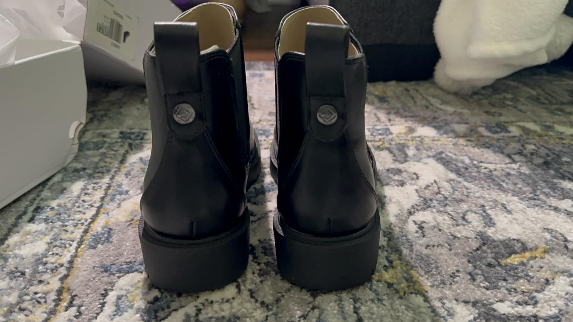 DREAM PAIRS Women’s Chelsea Ankle Booties Shoes | Amazon (US)