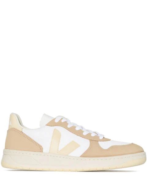 V-10 panelled low-top sneakers | Farfetch Global