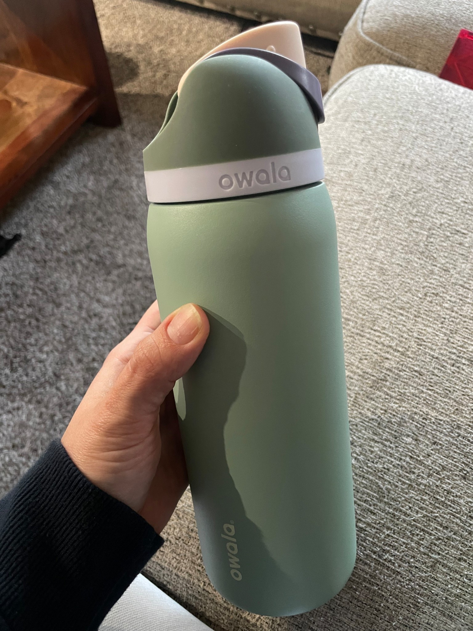 Still one of my favorite water bottles! Leak proof, easy to throw in my bag and go, straw, sip… it’s perfect! And the color 🫶

#LTKActive #LTKFindsUnder50 #LTKdayinmylife