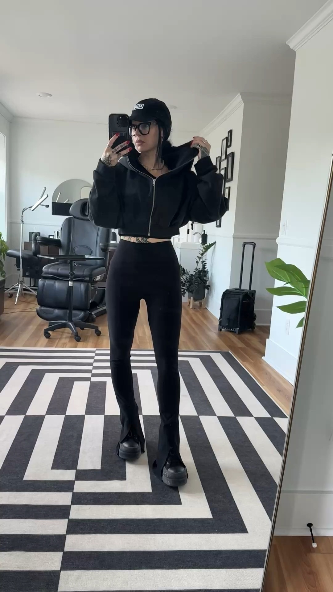 Casual Fit

#LTKShoeCrush #LTKActive #LTKFindsUnder100