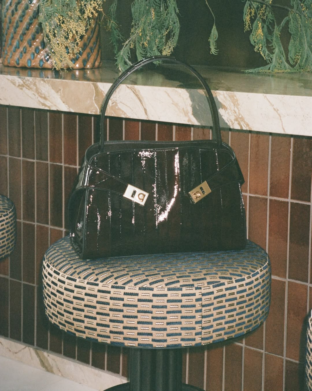 Chocolate brown leather shoulder bag

#LTKgrwm #LTKdayinmylife #LTKootd