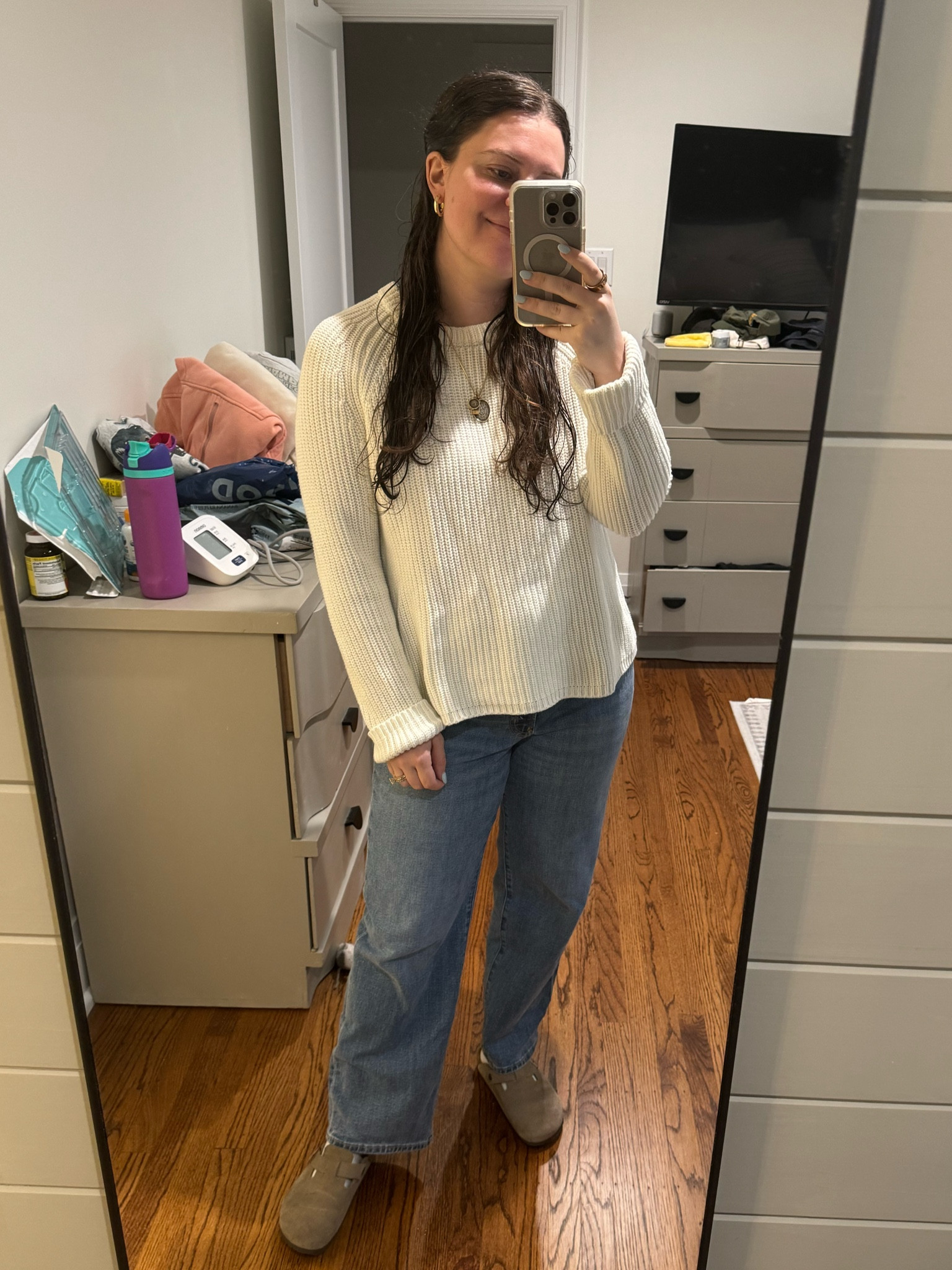 Waiting impatiently for warmer temps ☀️ until then this is my go to early spring outfit.
Jeans are slightly oversized but long I’m wearing 12P. Sweater runs small so I got L for oversized fit. Shoes are TTS