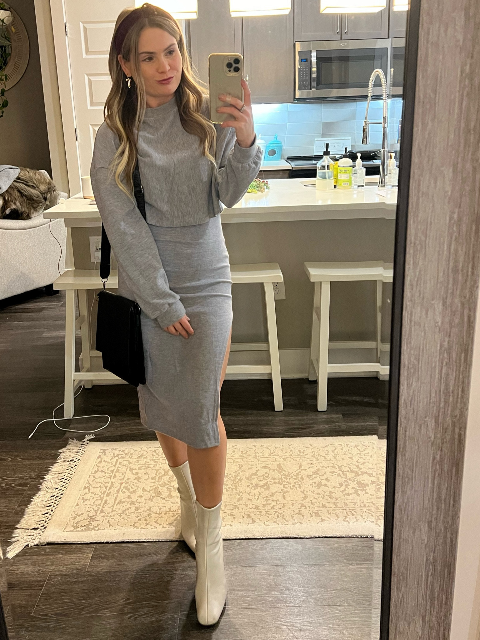 Wearing a small in both the midi dress and the sweater! True to size

#LTKHoliday #LTKSeasonal #LTKGiftGuide