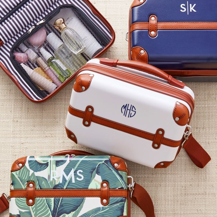 Terminal 1 Cosmetic Case Crossbody | Mark and Graham