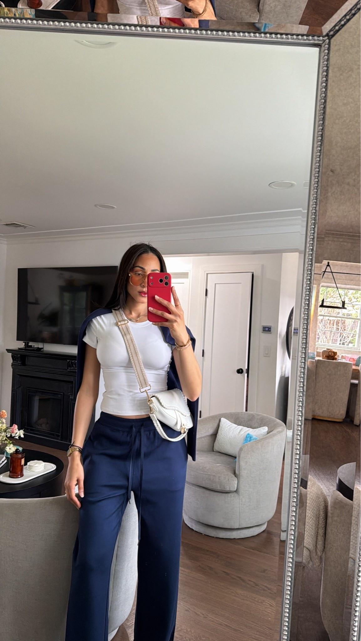 Proof that basics never have to look basic,
Make a basic look feel elevated #ootd 
My got running errands ootd, #airport

#LTKgrwm #LTKdayinmylife #LTKTall