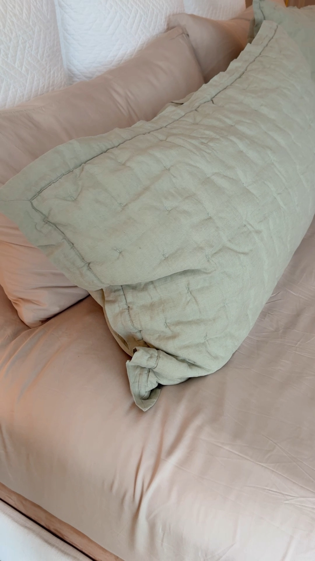 Loving my new bedding from @onequince  
I got the Bamboo Sheet Set in Sand and the European Linen Dream Quilt Set in Willowleaf

#quincepartner

#LTKHome #LTKSeasonal #LTKdayinmylife