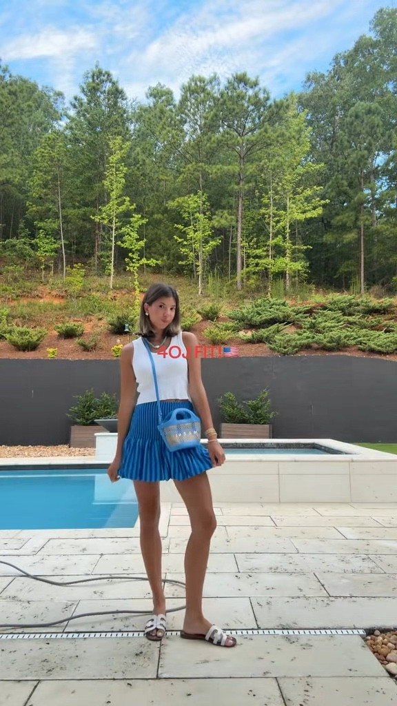 4th of July outfit of the night! This bubble skirt is perfect! 💙💙💙

#LTKStyleTip