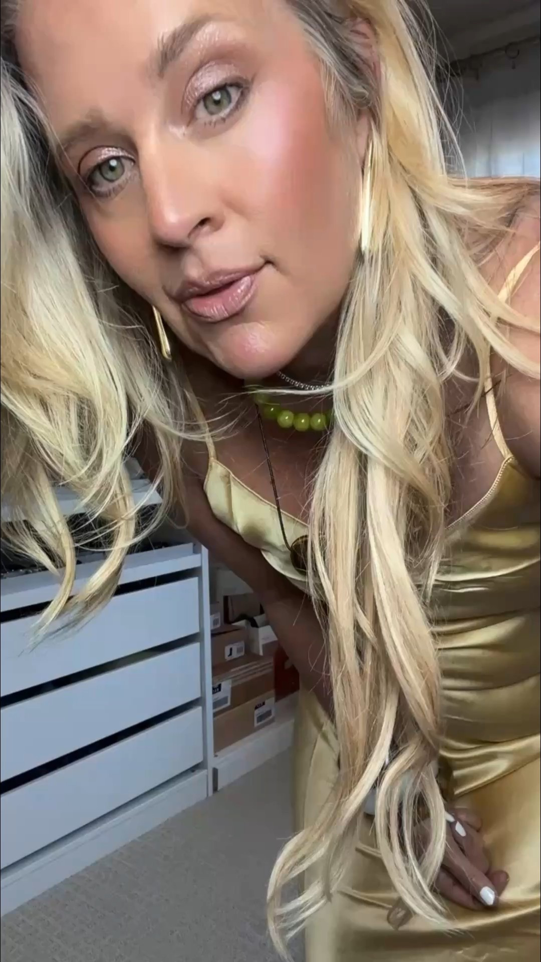  ✨Tap the bell and ❤️ for over 40 fashion, midlife style, midsize fashion and luxury looks for less. 

⬇️Sizing information:
Dress medium (size down if in between sizes)
Linen pants large, tts
Linen tube top large runs tts
Silk dress large tts
Silk halter and pants large, tts

I used to dread summer dressing. Everything was tight, clingy, and way too hot.
Until I found the 2 fabrics that changed everything: 100% linen + washable silk. 🙌☀️

These 5 outfits keep you cool, confident, and pulled together — even when the temps spike.
✔️ Breathable
✔️ Lightweight
✔️ Zero stick, pinch, or sweat stress

If you're over 40 and DONE suffering through summer style…

👇 Comment “luxe” and I’ll send you the links to all 5 looks. 💌

👑"Helping you look good, feel good!" - Lindsey Denver


Midlife style, midsize fashion, over 40 style, confident fashion, midlife outfit ideas, midsize style tips, everyday midlife style, comfy and chic, style over 40, fashion for moms, flattering fashion, midlife confidence, midsize style inspo, realistic fashion, effortless outfits, style at any age, wardrobe reset, fashion freedom, women rediscovering style, feel good fashion


Follow my LTK @Over40andmidlife on the @shop.LTK app to view this post and get my exclusive app-only content!

#liketkit 
@shop.ltk
https://liketk.it/5gYSZ

Follow my LTK @Over40andmidlife on the @shop.LTK app to view this post and get my exclusive app-only content!

#liketkit #LTKOver40 #LTKMidsize #LTKFindsUnder100
@shop.ltk
https://liketk.it/5gYTx