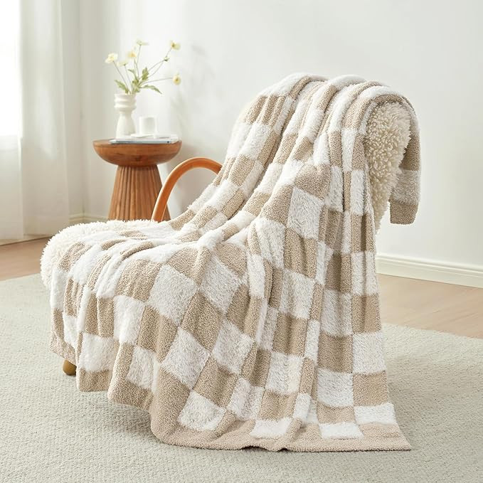 Snuggle Sac Checkered Throw Blanket Faux Fur Microfiber Blankets for Couch,Cozy Soft Warm Blanket... | Amazon (US)