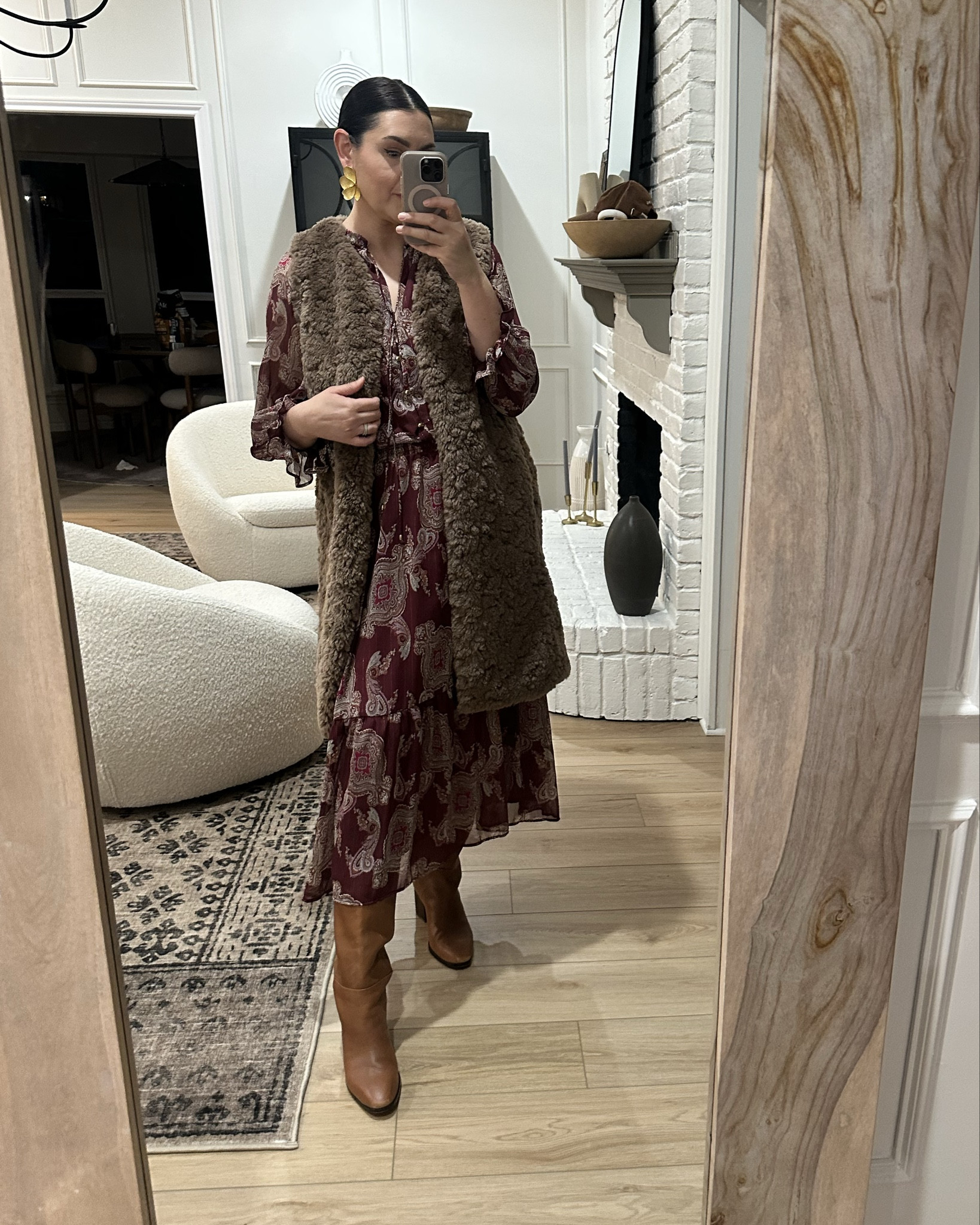 Love this Zara dress for date night!! I’m in the medium, looser fit.

My vest is old jcrew but I’ve linked similar!