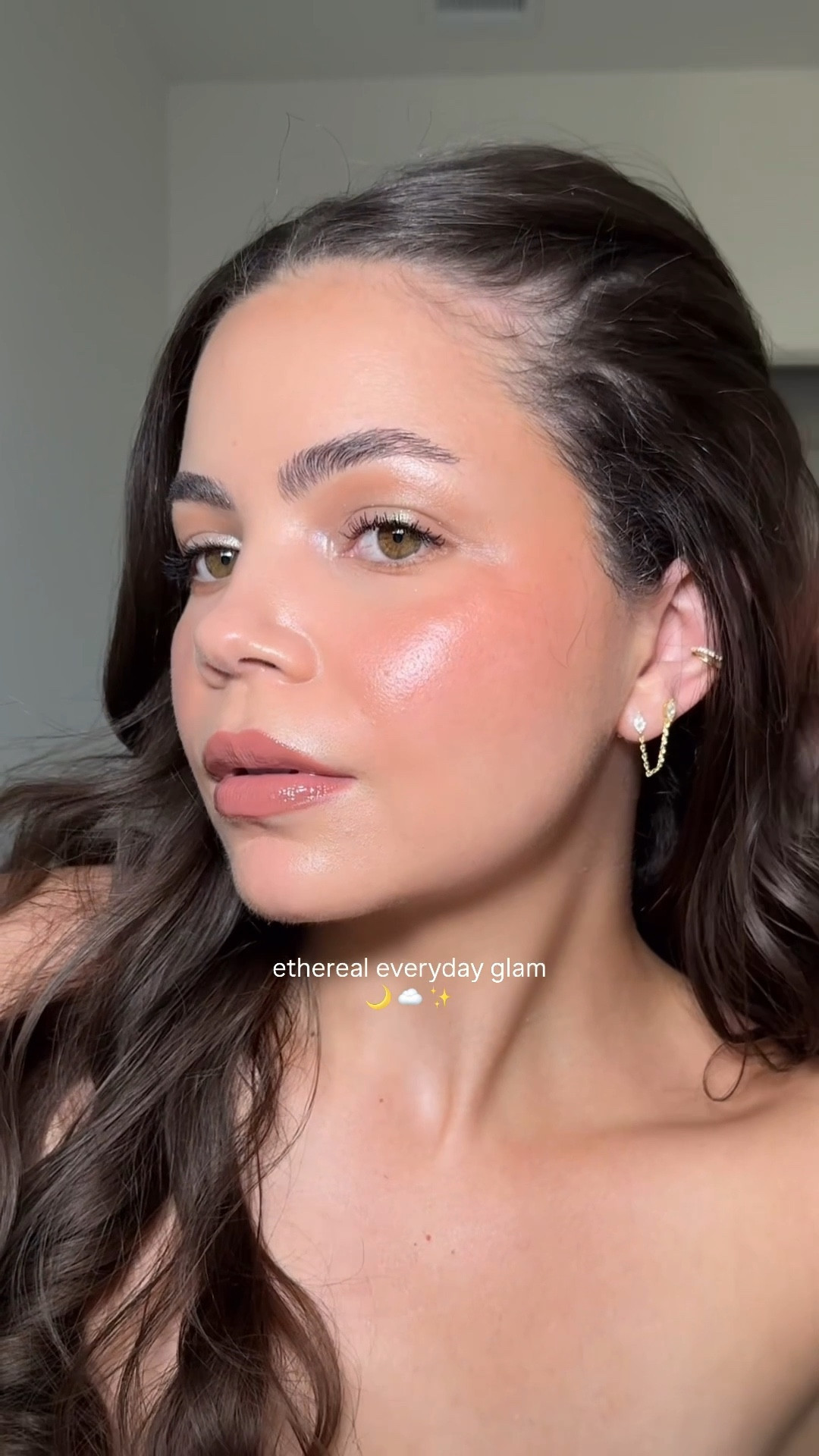 an everyday look that feels effortless pretty 💚

#LTKBeauty #LTKgrwm