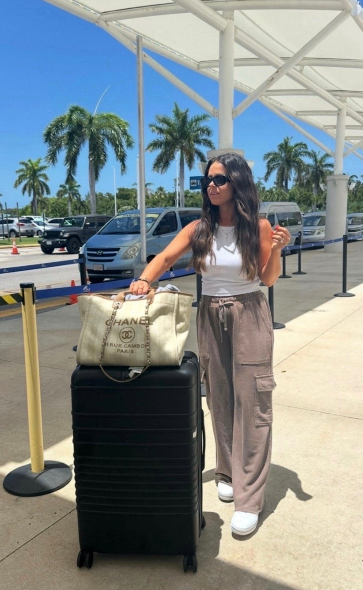 My favorite cargo sweatpants! The best travel outfit and they’re from Amazon which is even better 🌴🙌🏼



#LTKSeasonal #LTKootd #LTKTravel