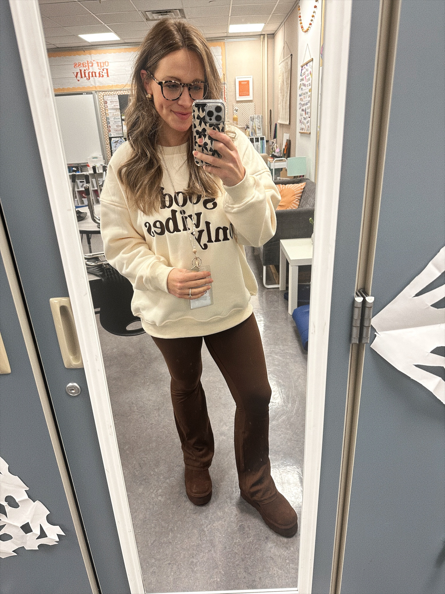 Sweatshirt from Simply Lovely Boutique 

#LTKShoeCrush #LTKFindsUnder50