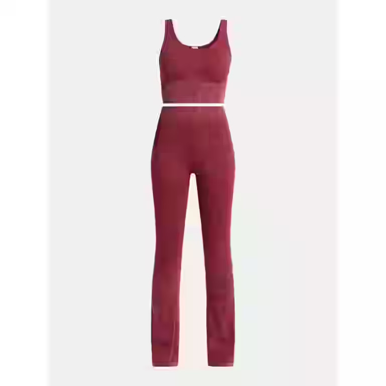 No Boundaries Seamless Scoop Cropped Tank and Flare Leggings Set, 2-Piece, Women’s | Walmart (US)