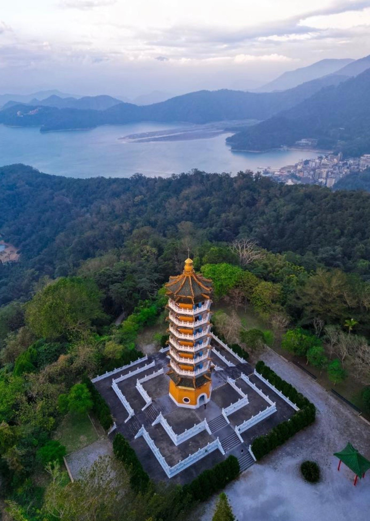 Views like this are exactly why the drone comes everywhere with me 🚁✨ The DJI always captures a perspective you just can’t get from the ground.

#DJI #DronePhotography #TravelViews

#LTKdayinmylife #LTKstorytime #LTKTravel