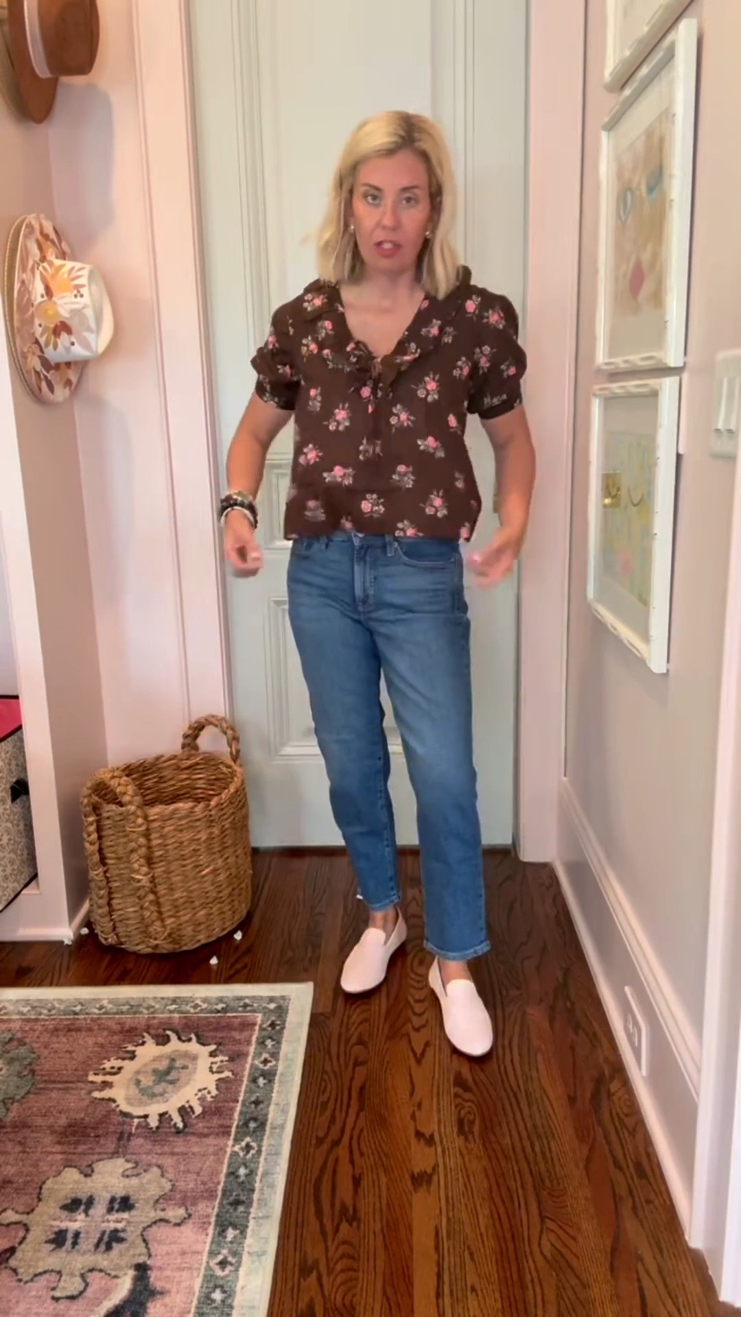 Old Navy Looks I’m loving on major sale!!
Sizing:
Pink set -  xs top & xs petite pants 
Floral Jacket - xs
Tank - small petite
Ruti Pants - 4P
Denim dress- small
Olive dress - xs
Brown dress - xs