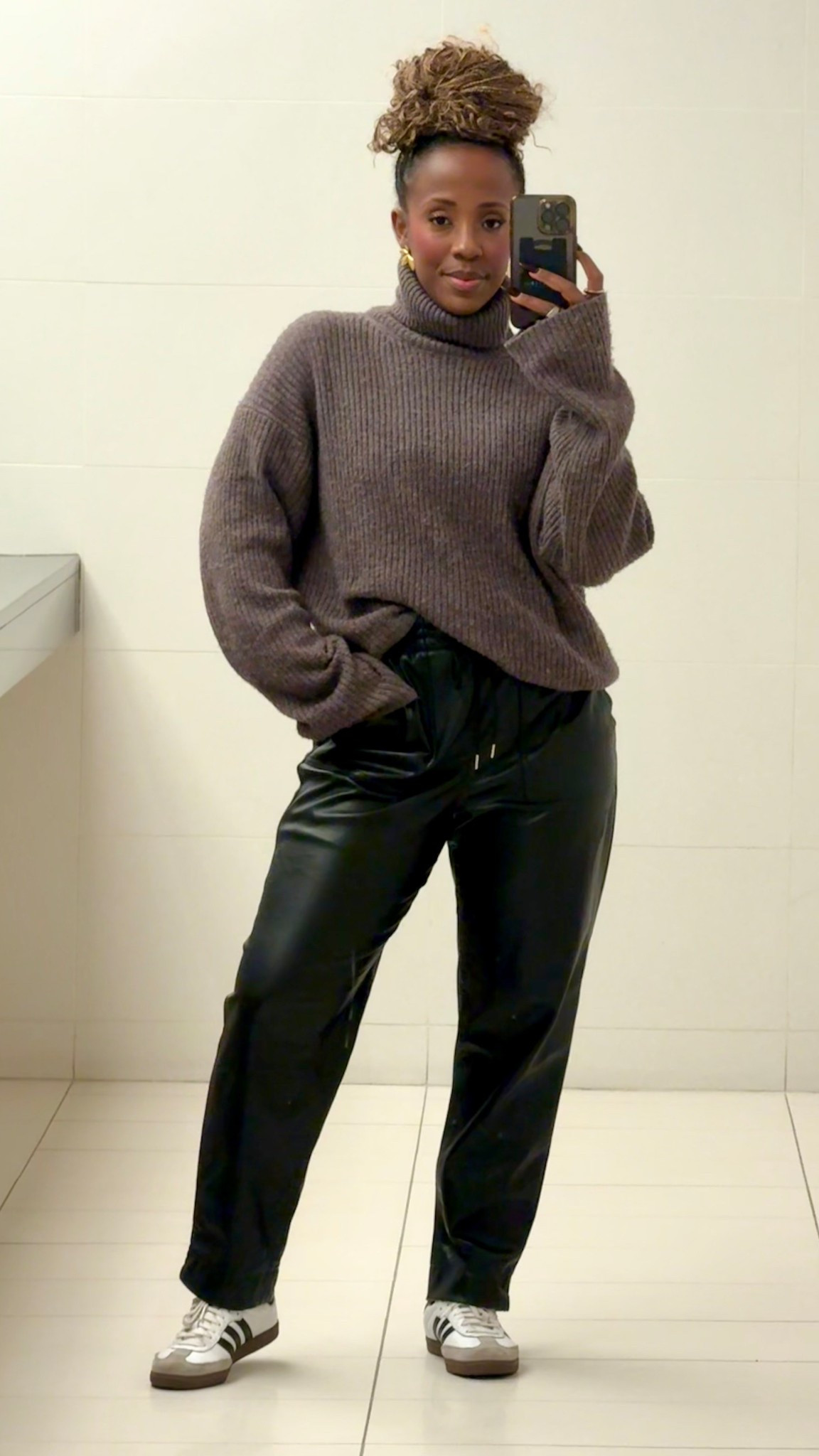 A casual work outfit for a chilly Wednesday 

#LTKWorkwear #LTKootd #LTKdayinmylife