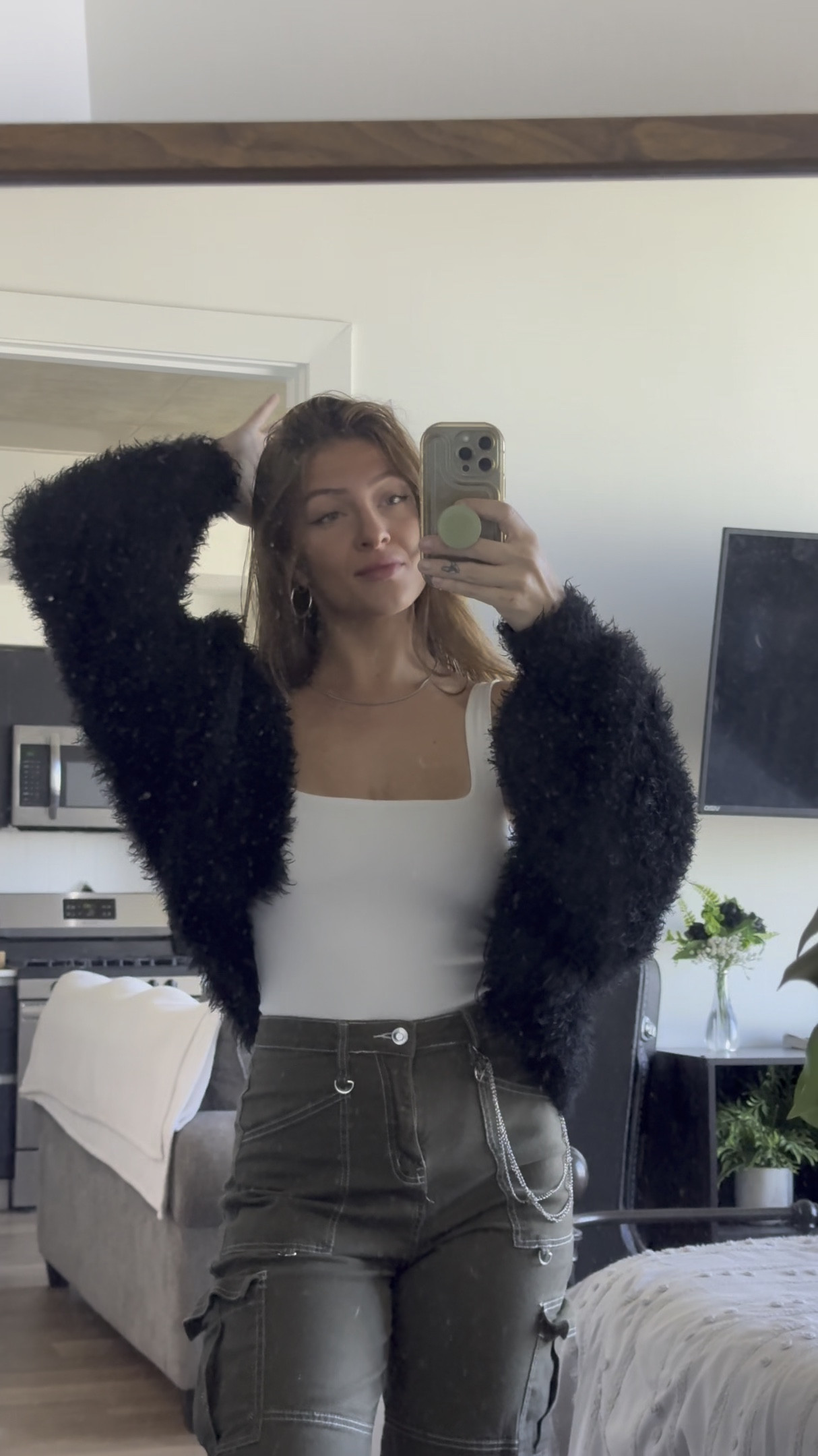 January in Arizona means it’s still a bit chilly! Here’s my Saturday afternoon warm, cozy, comfy & trendy streetwear casual OOTD!

Pants - closest link I could find
Shawl - I bought it at a small boutique in Chicago so I added links similar to mine!

#LTKStyleTip #LTKSeasonal
