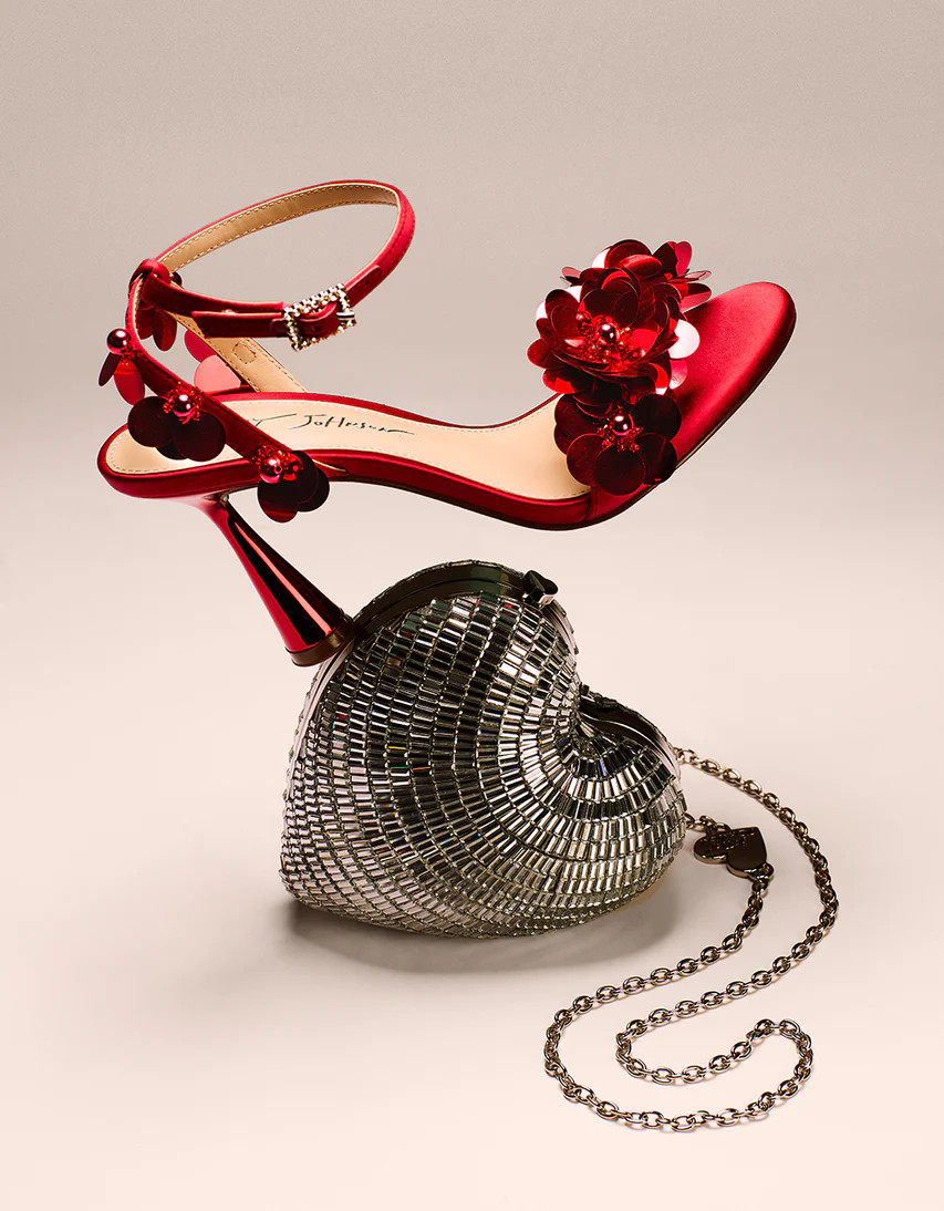 ARLO RED Metallic Heel | Holiday Heels | Betsey Johnson