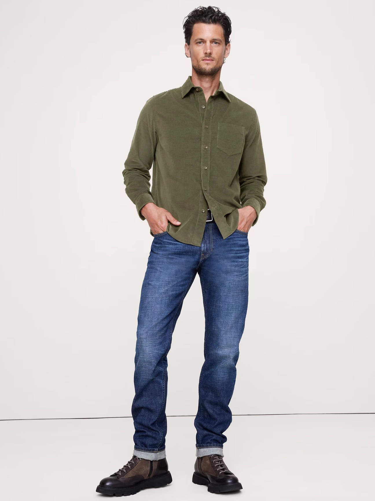 Lightweight Corduroy Shirt for Men | Banana Republic (30% Off)


#MensFallStyle #CorduroyShirt #BananaRepublicStyle #MensLayering #CasualMenswear #FallOutfitsForMen #MensStyleInspo #EverydayMensFashion 

 #LTKSaleAlert #LTKMens