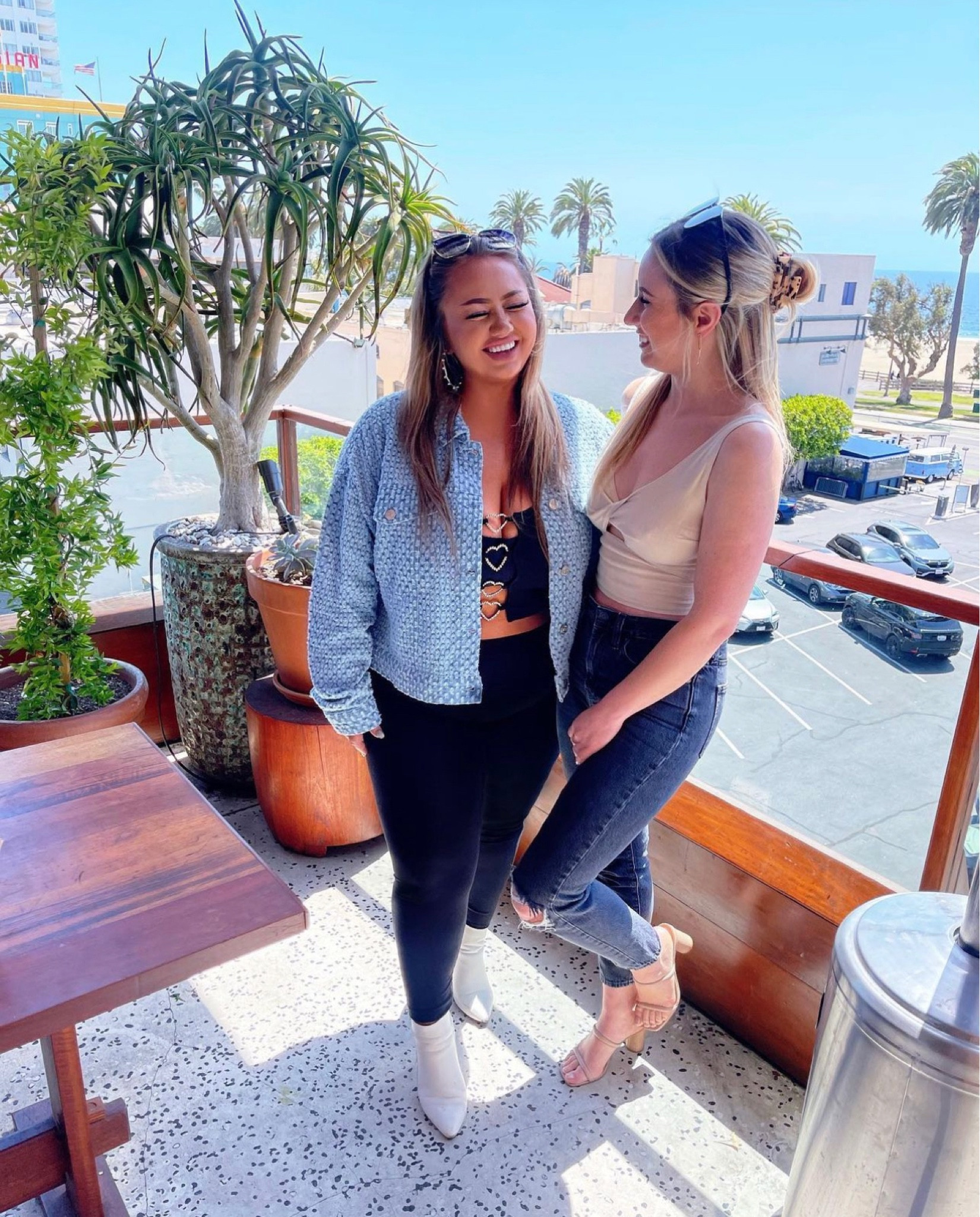 Little brunchy brunch fit

#LTKFind #LTKcurves #LTKfit