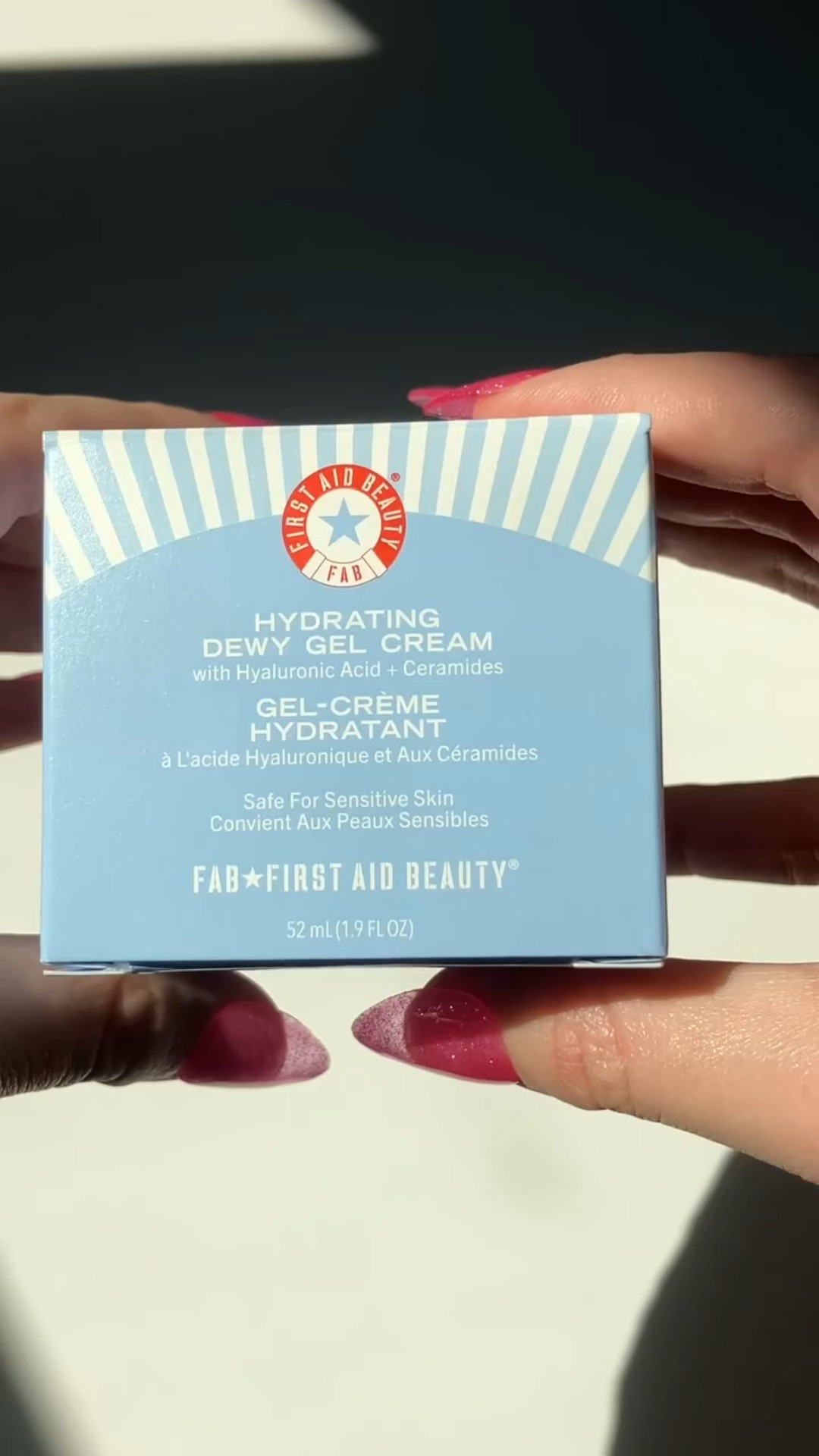 💧 @firstaidbeauty hydrating dewy gel cream 💧#gifted

- supports a strong moisture barrier and leaves skin looking refreshed, dewy, and plump with hyaluronic acid, ceramides, and niacinamide

Get it now at Sephora & First Aid Beauty’s website! 

Thank you First Aid Beauty for sending me this product!

.
.
.
.

First aid beauty, Sephora, skincare, dewy skin, UGC, beauty UGC

#LTKBeauty
