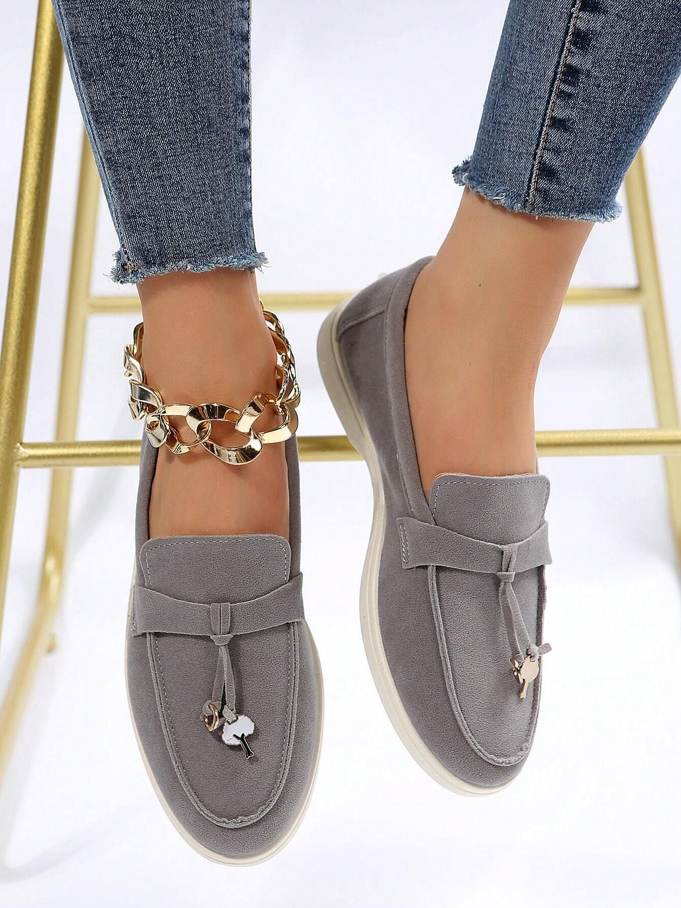 Women's Fashionable And Simple Grey Loafers With Metallic Ornament | SHEIN