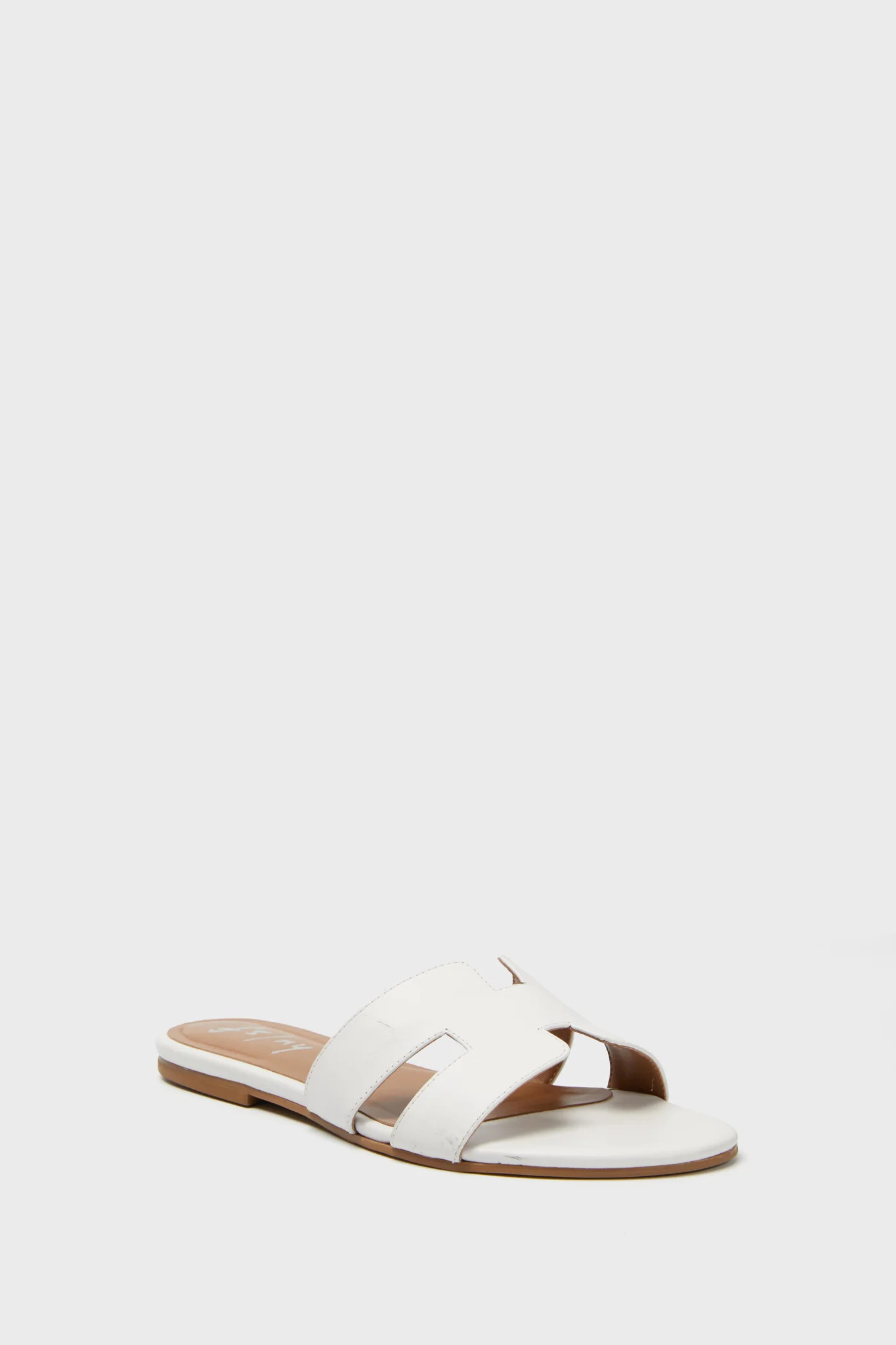 White Leather Alibi Sandals | Tuckernuck (US)